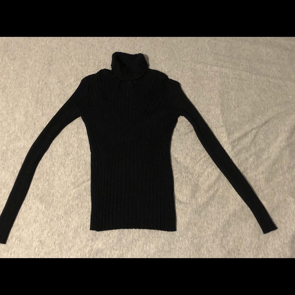 GRACE Black Turtleneck Sweater